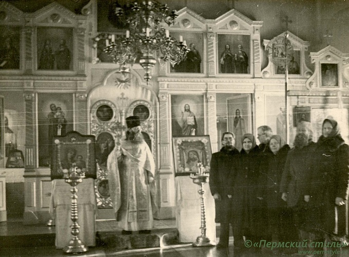 о.Герасим (Егоров)_009. 1959 год. Деревня Симонята. В храме
