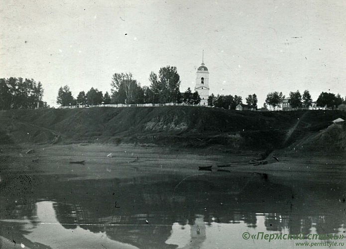 Оханск. Успенский собор_08. Вид с Камы, 1931 год