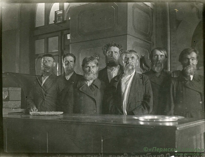 Култаево. Иоанно-Предтеченский храм_06. Приходской Совет церкви, 1933 год