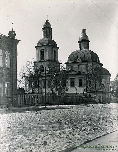 Пермь. Рождество-Богородицкий храм_08. Начало разрушения, 1928 год