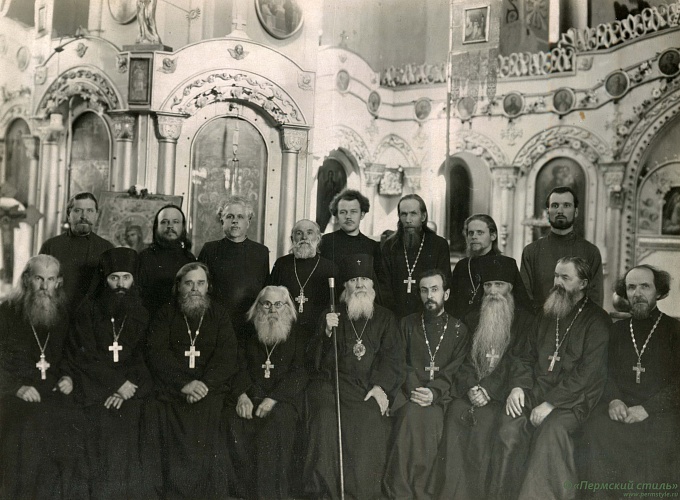 о.Александр (Новоселов)_06. Духовенство Молотовской епархии в 1956 году