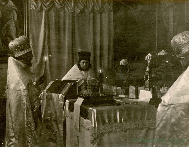 о.Михаил (Лукканен)_59, протоиерей. Служба в алтаре