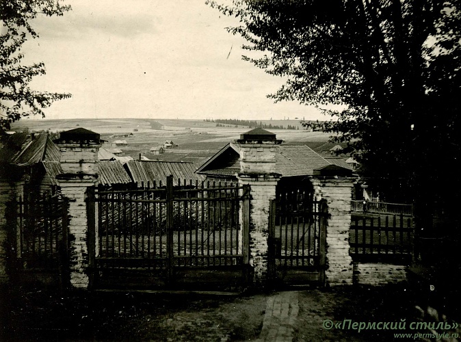Храм Сретения Господня_02. Ограда церкви, 1930-е годы