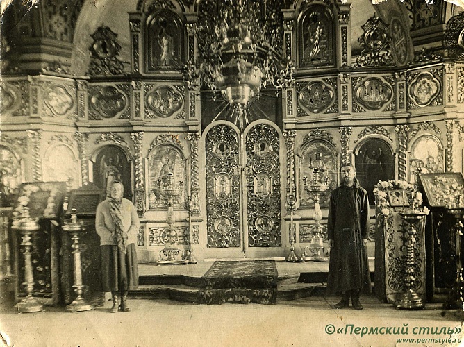 Храм Сретения Господня_08. Иконостас. 1930-е годы