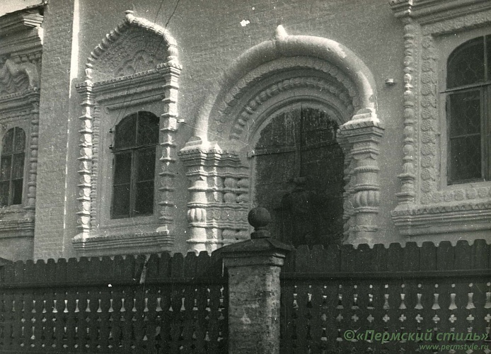 Соликамск_09. Церковь Богоявления. Фрагмент северного фасада