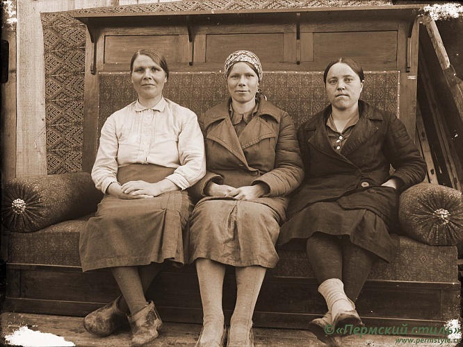 Жители Краснокамского р-на, 1930-е годы, фот.Георгий Зеленин
