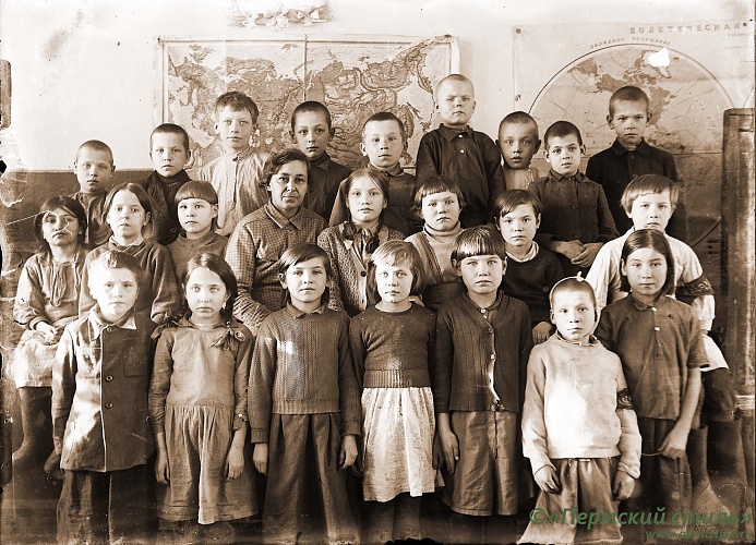 Жители Краснокамского р-на, 1930-е годы, фот.Георгий Зеленин